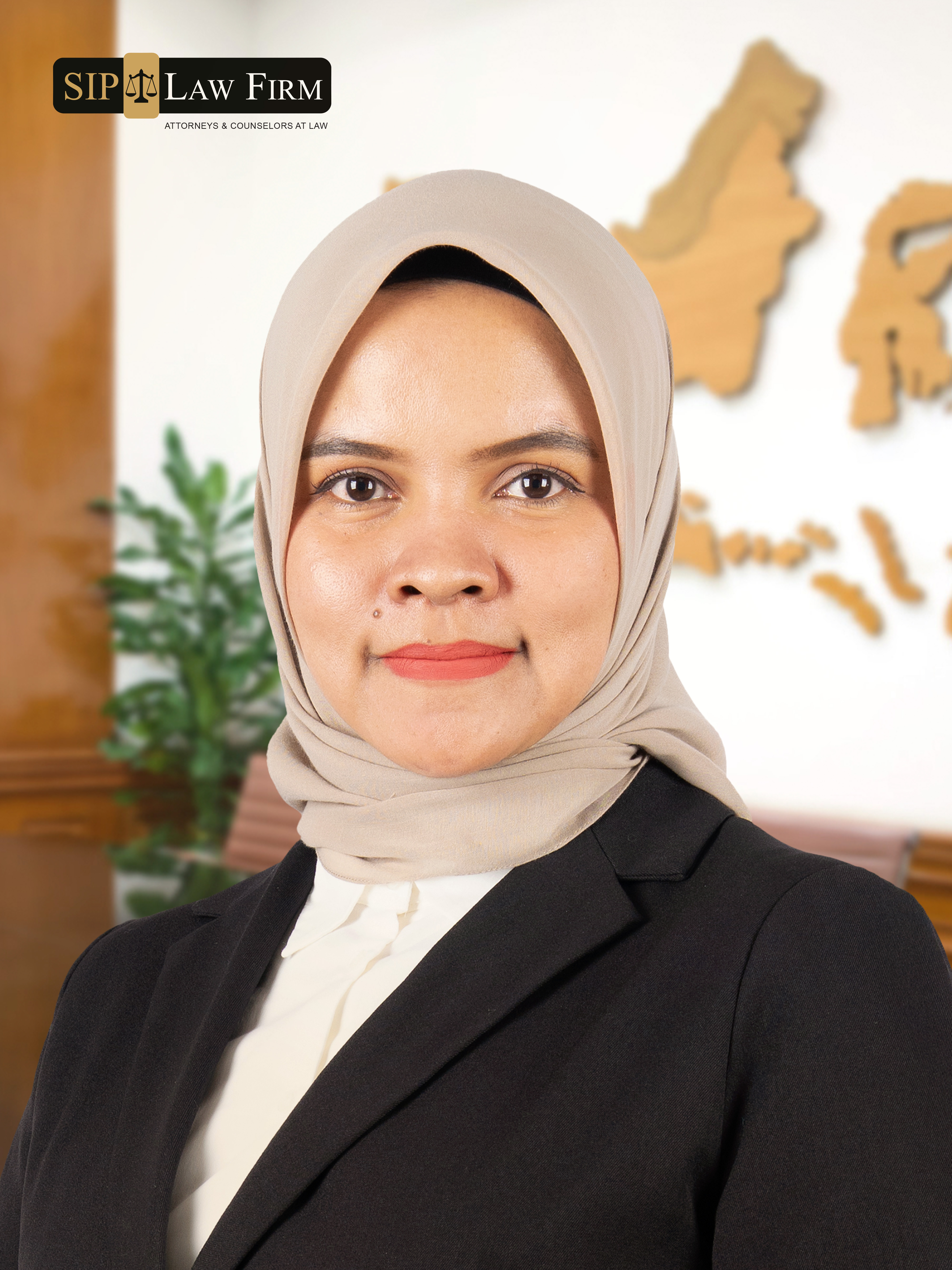 Asdel Fira, S.H., CHRP.