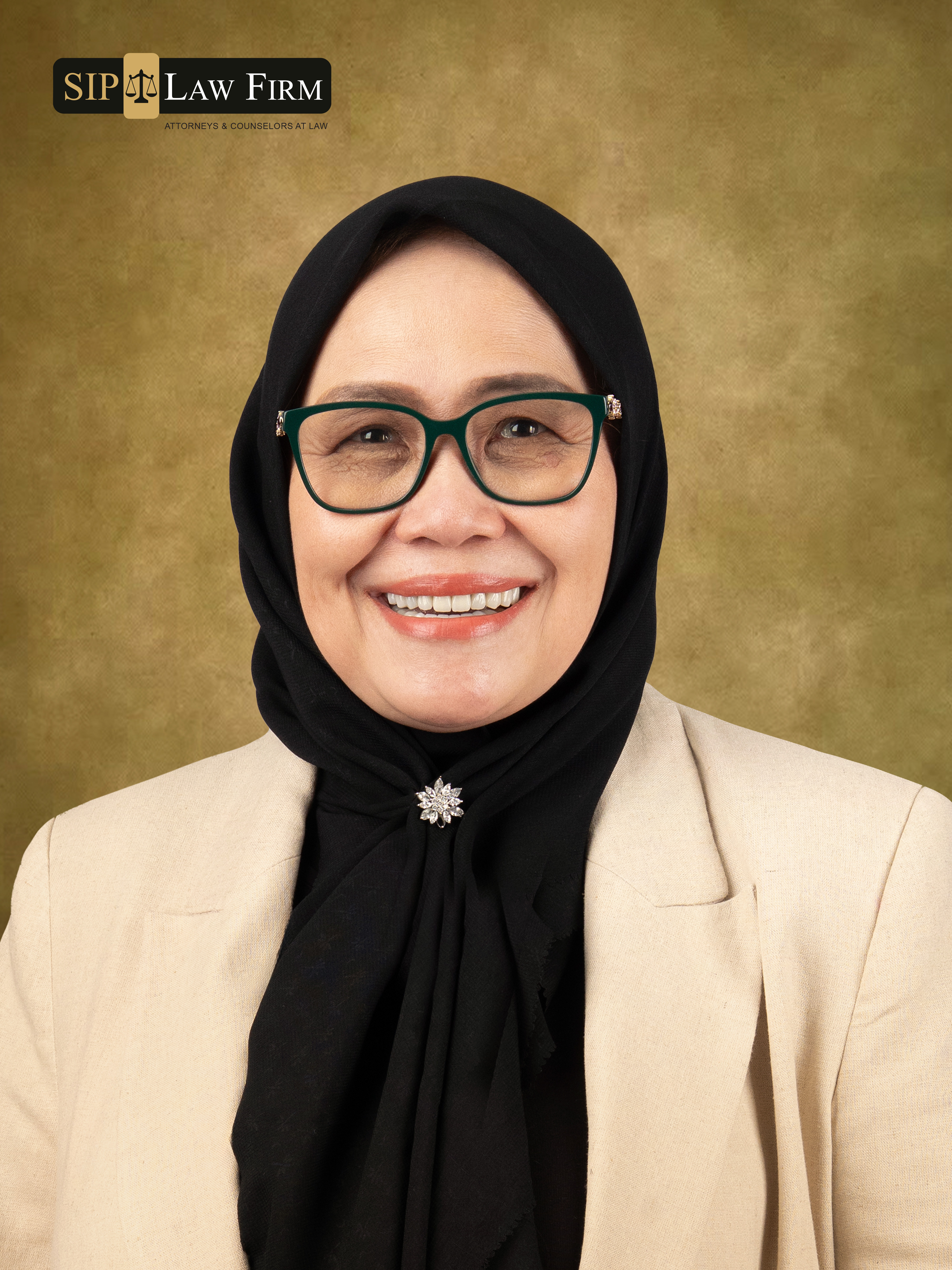 Dr. Safitri Hariyani Saptogino, S.H., M.H.