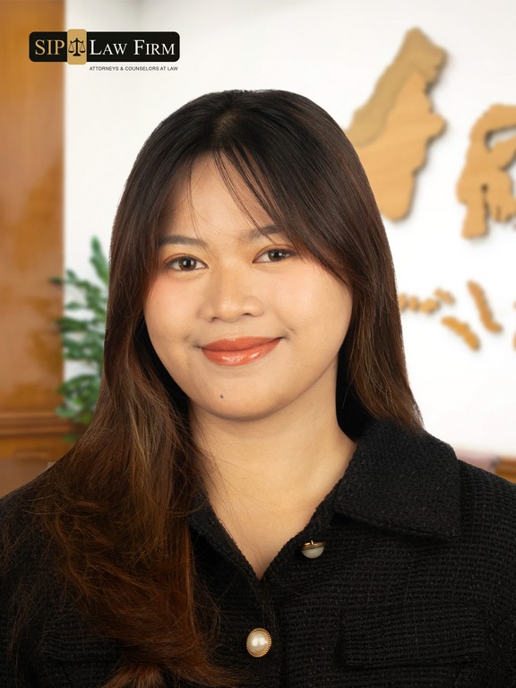 Bella Larasati Amalia, S.H.