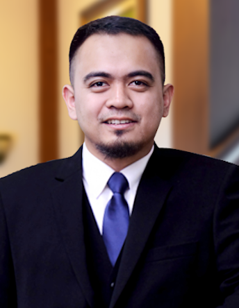 Rekyono Dihatmojo, also known as Reky, is Associate of SIP Law Firm specializing in Property Law, Corporate Law and Litigation. He obtained his license in 2015 and has worked with clients from wide range of sectors, handling their legal matters.