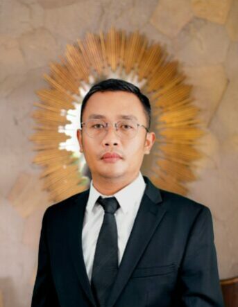 Aidil Fitri, S.H., CLA.